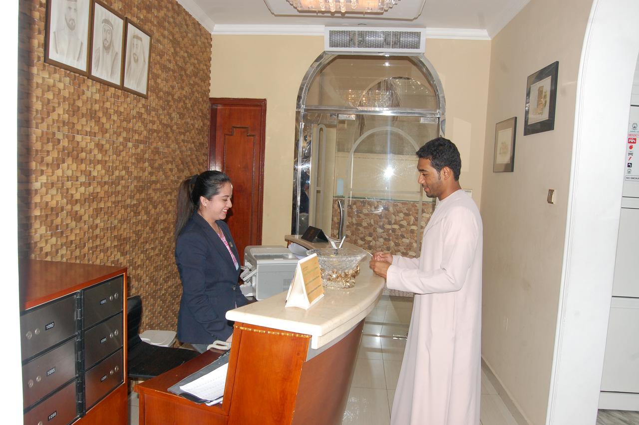 Al Amwaj Hotel シャルジャ エクステリア 写真