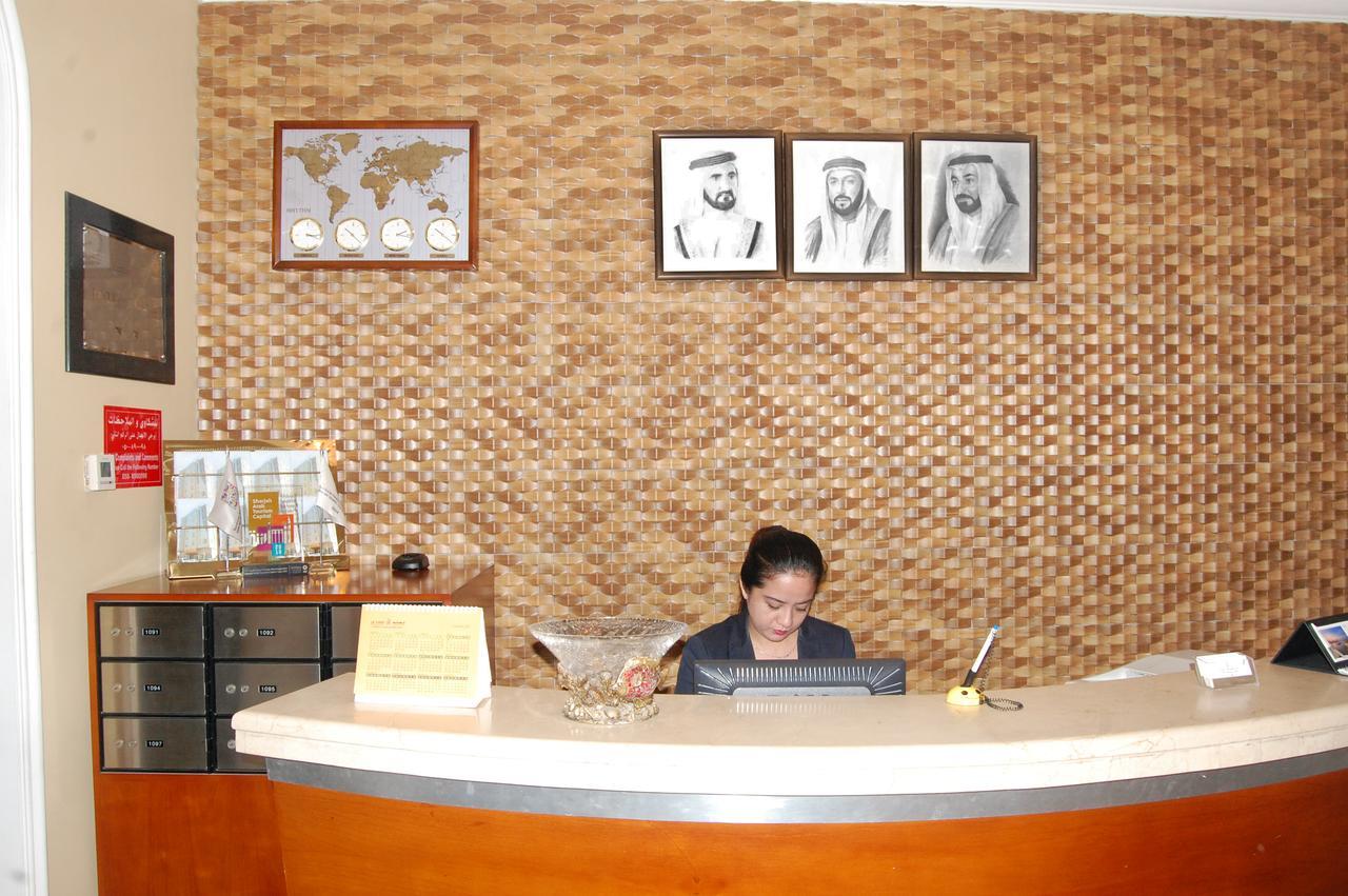 Al Amwaj Hotel シャルジャ エクステリア 写真