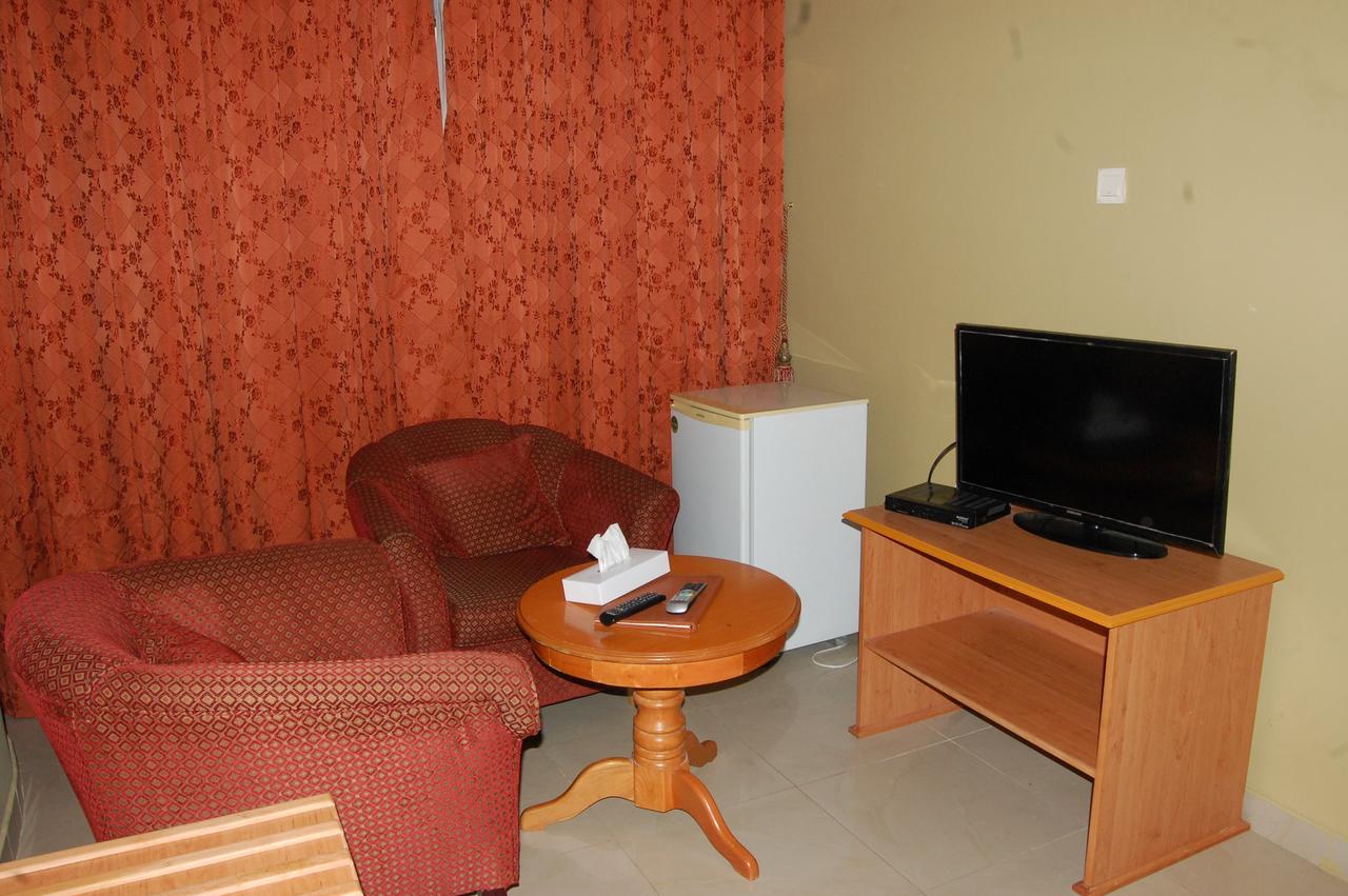 Al Amwaj Hotel シャルジャ エクステリア 写真